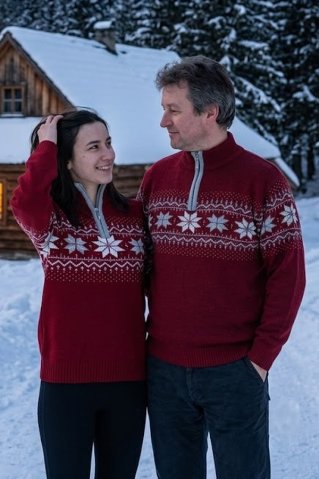 Women’s burgundy Norwegian sweater – Mira
