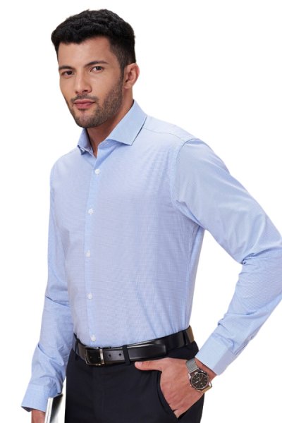 Pánská tečkovaná košile 00220 sv. modrá