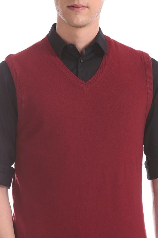 Glatki pleteni prsluk P2037BB bordo
