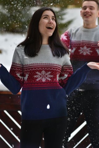 Ženski norveški vuneni džemper Nera – motiv jelena, plava