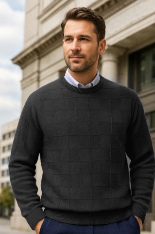 Muški crni pleteni pulover s reljefnim uzorkom