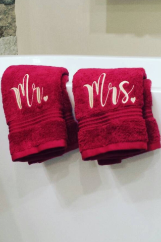 Elegantné uteráky Mr. Mrs. cherry