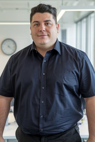 Pánska tmavo modrá košeľa s krátkym rukávom 3XL-6XL