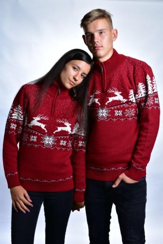 omen’s burgundy Norwegian sweater Oliver-Z