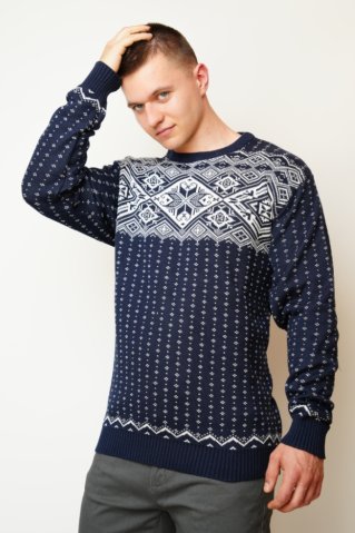 Kemal – modrý pánsky sveter s nórskym vzorom a okrúhlym golierom