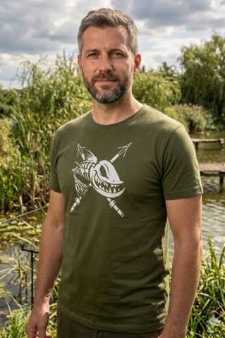 Ewident Fishing T-shirt – Large fish graphic, olive green
