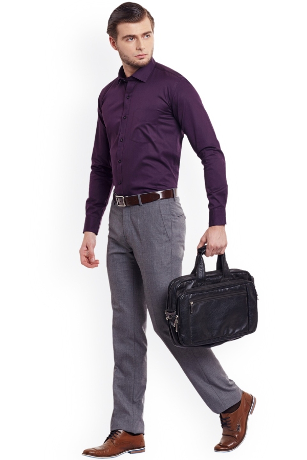Elegantna moška srajca z dolgimi rokavi v lila barvi 44545
