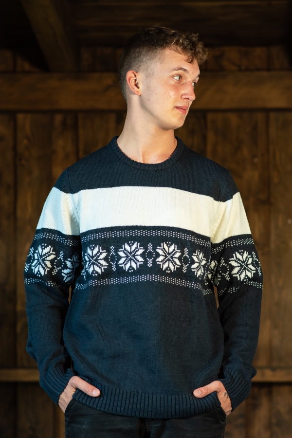 Volneni norveški pulover