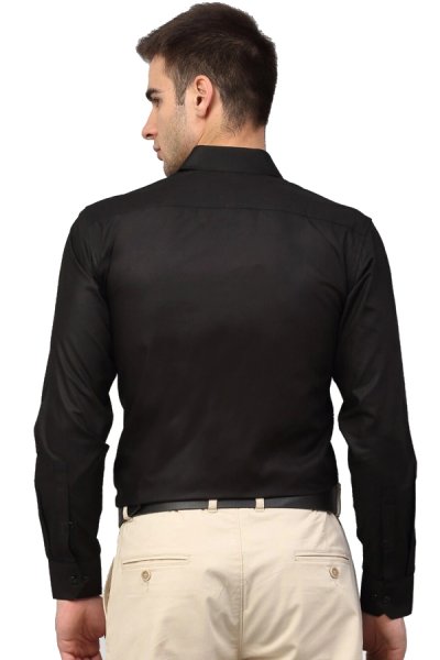 Elegantna moška srajca z dolgimi rokavi v črni barvi 44541