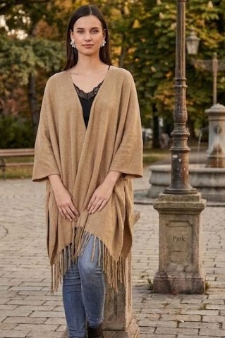 Dámske pletené pončo so strapcami beige