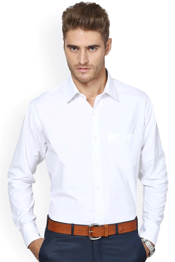 Elegantna moška srajca z dolgimi rokavi v beli barvi