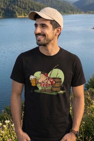 Men’s fishing T-shirt with funny design