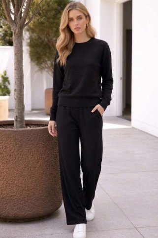 Eleganten pleten komplet s širokimi hlačami – Midnight Black
