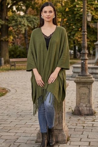Ženski pleten pončo z resicami oliva
