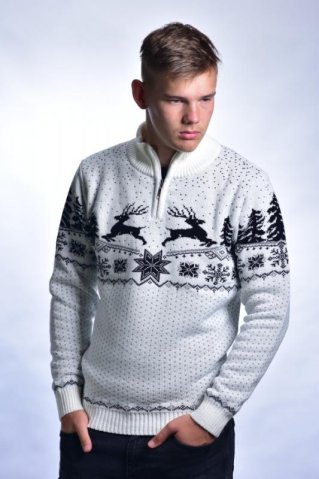 Men’s white sweater with deer Oliver-Z