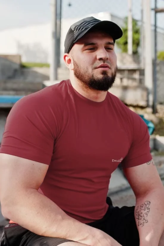 Bordo muška majica u većim veličinama